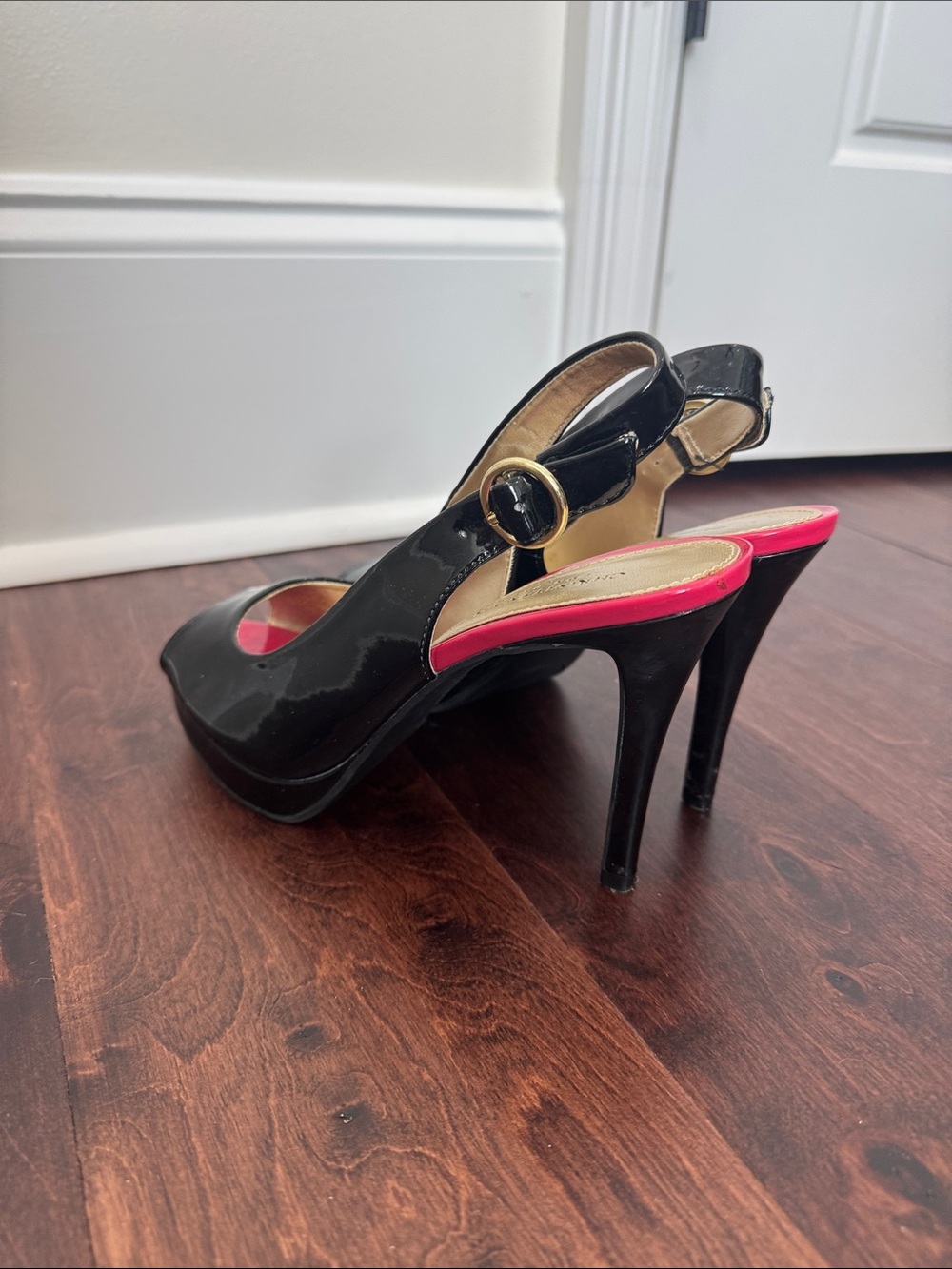 Christian Siriano Black Patent High Heels Slingback, adjustable buckle, size 7.5 - Picture 7 of 8